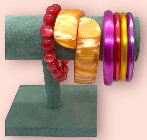 Retro bracelets deals