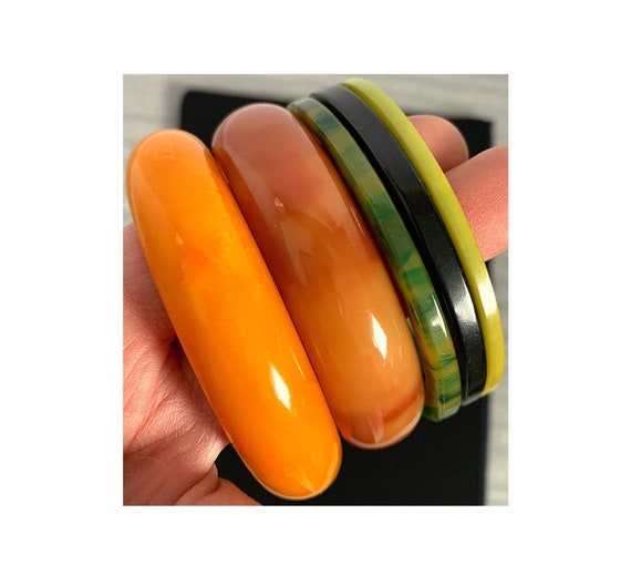 Chunky Bakelite Bangle Bracelet Wide Bakelite Bangle Bracelet Pumpkin Bakelite Bangle Bracelet Deep Orange Bakelite Bangle Bracelet