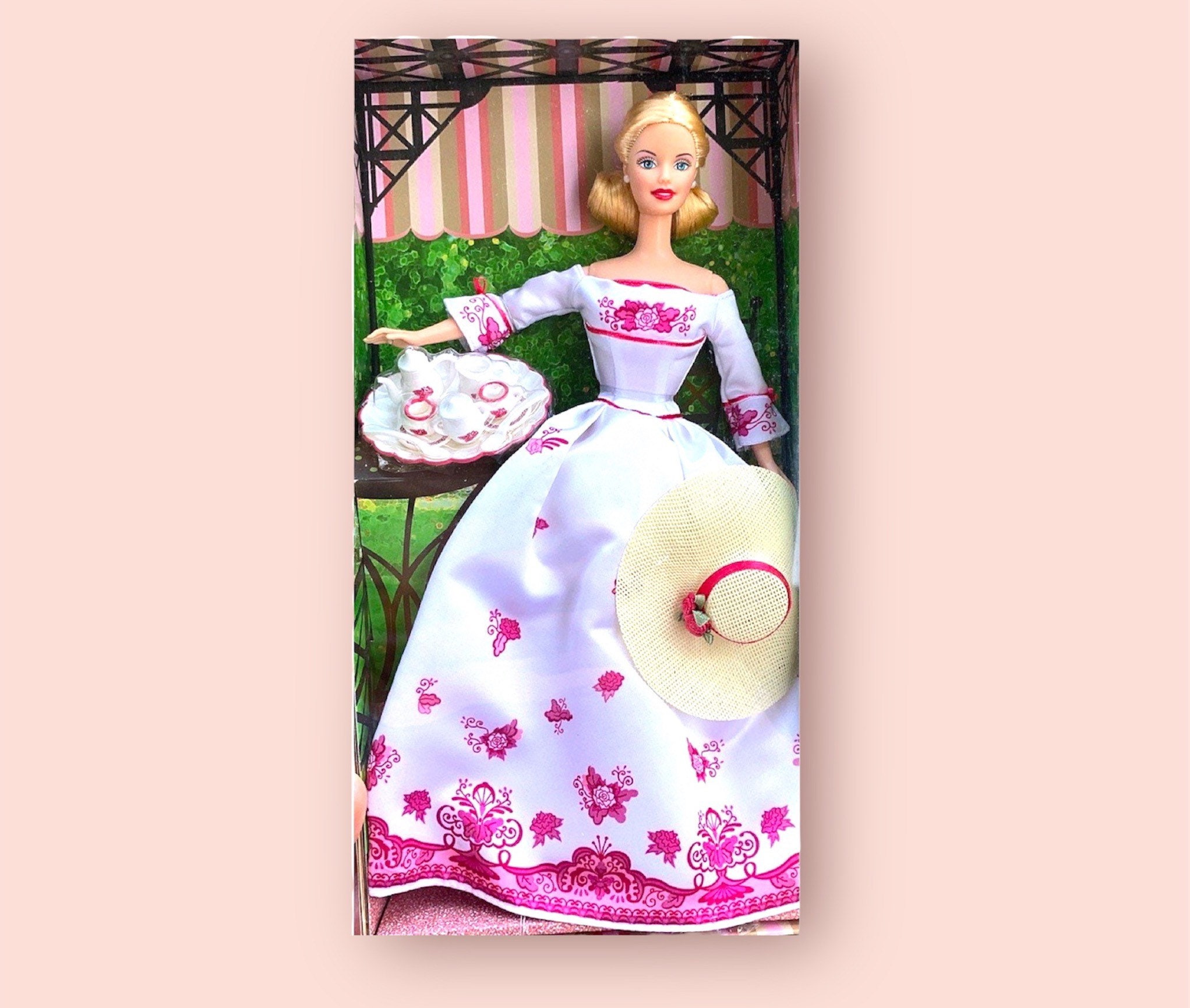 accessoires pour Barbie dans leur boîte d'origine jardinage