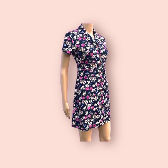 Retro Floral Button Down Dress 1990s Fashion - image 3