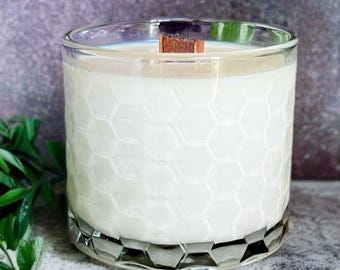 Soy Candle with Wood Wick | Naturally Scented Candle | Non-Toxic Clean Home Fragrance