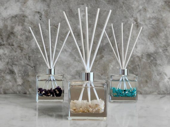 Crystal Reed Diffuser Set: Scented Room Fragrance with Crystal Chips Christmas Holiday Decor