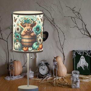 Highland Cow Lamp | Fall Pumpkin Farmhouse Decor | Rustic Autumn Table Lamp | Cow Night Light with Sunflowers | Country Cottage Lighting