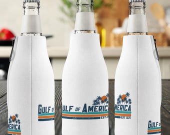 Funda enfriadora de botellas del Golfo de América / Funda para cerveza de playa / Portavasos con cremallera / Regalo para navegación costera / Funda para bebidas para un día en el lago