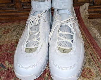 Authentic Vintage 2006 Nike Huarache Elite White Leather Shoes Mens size 18