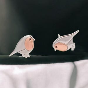 Robin earrings, stud Robin earrings, silver bird earrings, cute earrings