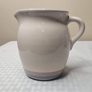 Pfaltzgraff Aura Pink Creamer Excellent Condition
