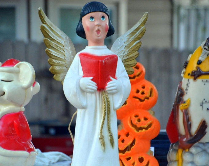 Winged Angel Choir Girl Blow Mold RARE Singing 'beco' Christmas