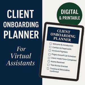 Peut inclure: Un planificateur d'intégration client numérique et imprimable pour assistants virtuels. Le planificateur est affiché sur une tablette et comprend des sections pour l'accueil, les contrats, les factures, le lancement de projet, etc. Le texte est blanc sur fond bleu foncé.