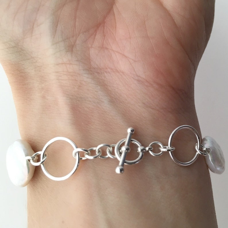 Pearl and Circle Bracelet Coin Pearl Bracelet Wedding Bracelet Bridal Bracelet Pearls and Silver Circles