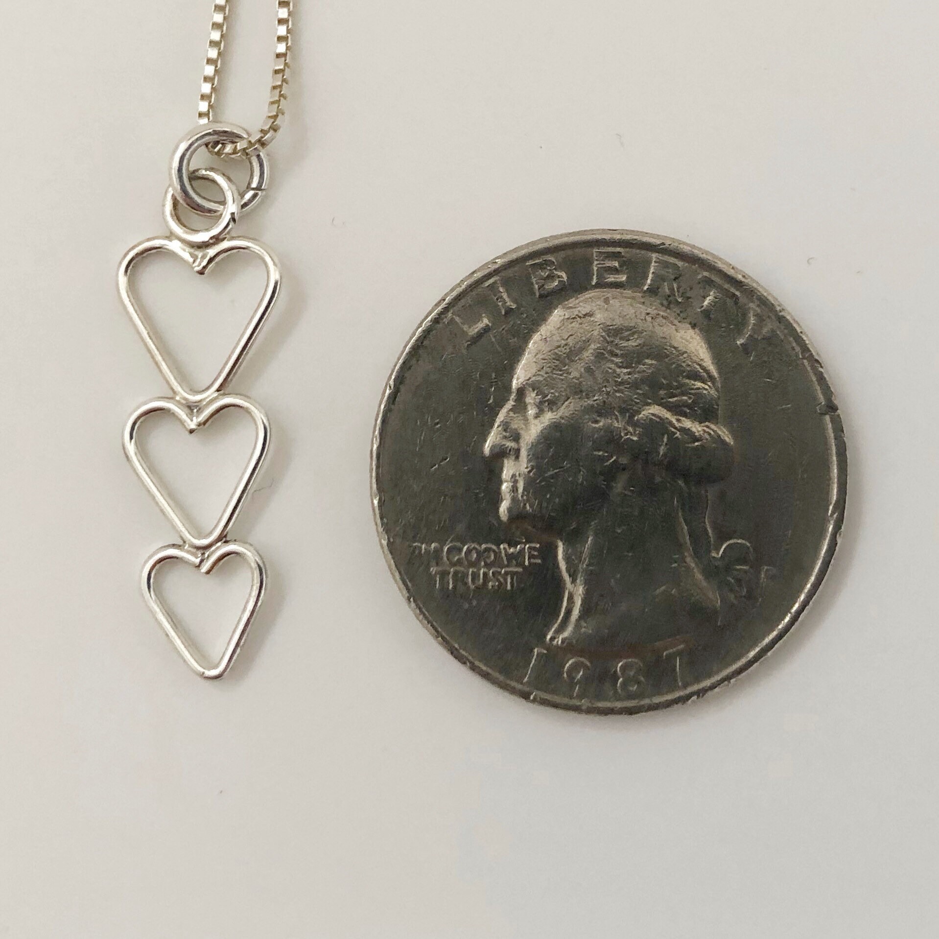 【threetimes】Heart twist necklace D12-BJN139-TURQ-002Large_1280x