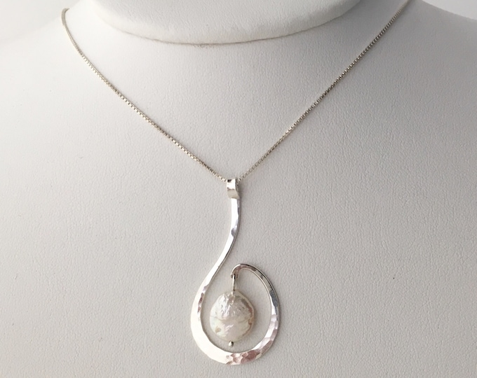Mother of Pearl Cross Necklace main image 1