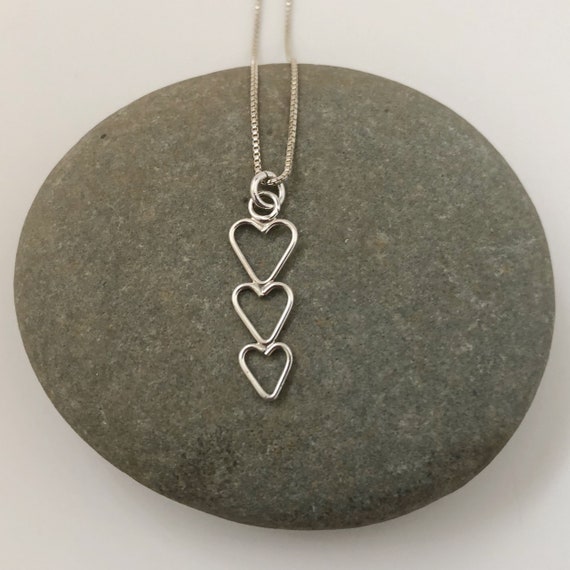 [SOFT SEOUL] 925 Silver☆SOFT Three Heart Choker Necklace Three Heart Pendant, 3 Silver Hearts, 3 Heart Pendant, Three