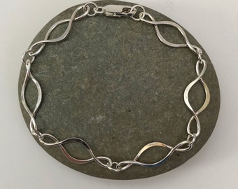 Infinity Link Bracelet, Silver Hammered Link Bracelet, Double Helix Link, Large Link Bracelet, Six Link Bracelet