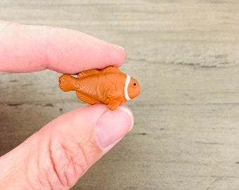 Miniature Clown Fish / Mini Ocean Creature Coral Reef Terrarium Fairy Garden Craft "Finding Nemo"