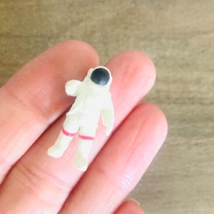 Miniature Astronaut Space Figure / Micro Mini Man Woman Diorama Crafting Jewelry USA Airspace