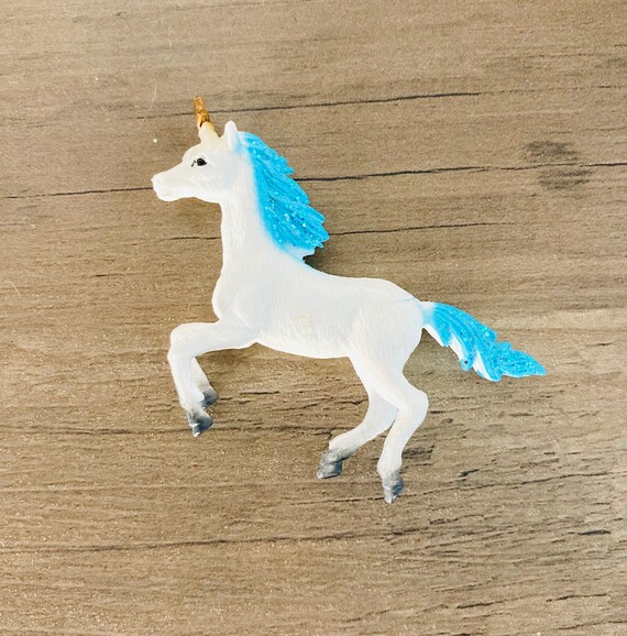Bullyland Einhorn Fohlen Spielfigur – Ca. 4,9 Cm, Handbemalt & PVC-frei Für Kinder Ab 3
