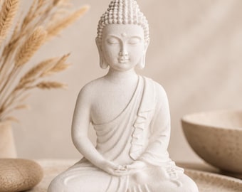 Buddha Figur - Deko für Yoga, Zen Garten, Meditation und Badezimmer - aus Raysin weiß - Kleine Auszeit als Geschenk