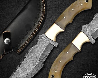 Faca Damascus Tracker com Cabo de Osso, Lâmina em Aço Damasco, Melhor Faca para Camping, Presente Ideal para Ele, Pai, Filho, Aniversário, Casamento