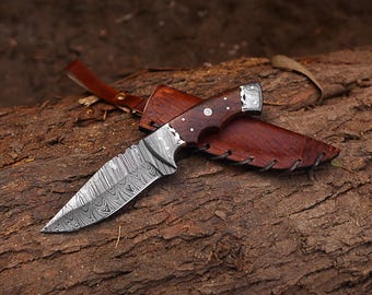 Handmade Damascus Steel Skinner Knife with Leather Sheath