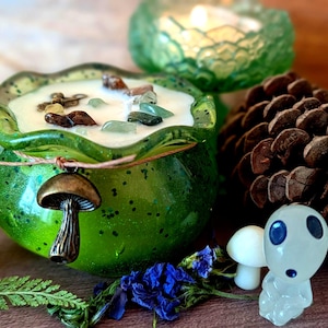 Forest Friends Cauldron Candle: Inspired by Totoro -fern, rainwater, green tea, and vanilla scented - in a handmade cauldron with crystal.