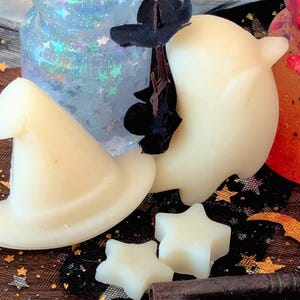 Fall Wax Melts - Magik - orange, bergamot, cedar, and frankincense  - mysterious and magical - ghosts, stars, witches hats shaped wax melts.