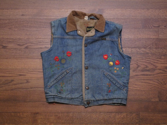 vintage embroidered Wrangler denim vest