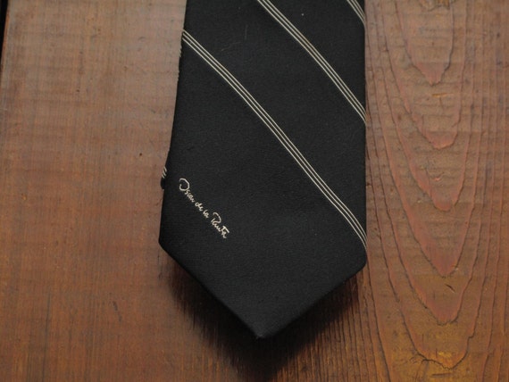 Vintage Oscar De La Renta Silk Necktie With Boat Prints - Etsy VTG OSCAR DE LA RENTA TIE main image 1