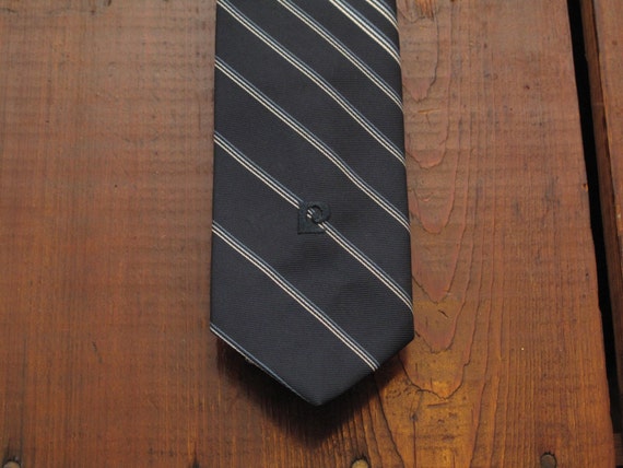 mens vintage Pierre Cardin striped tie - image 1