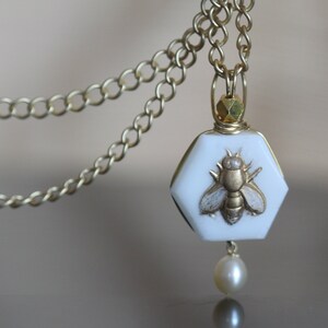 Honey Bee Pendant Necklace Jewelry HoneyComb Milk Glass