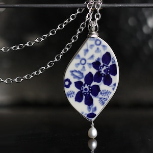 Polish Pottery Pendant Necklace Jewelry Indigo Garden