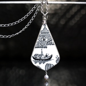 Black Willow Necklace Pendant Porcelain Jewelry Vintage