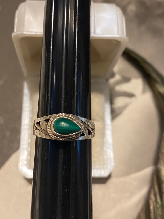 Sterling and Malachite Ring - image 8