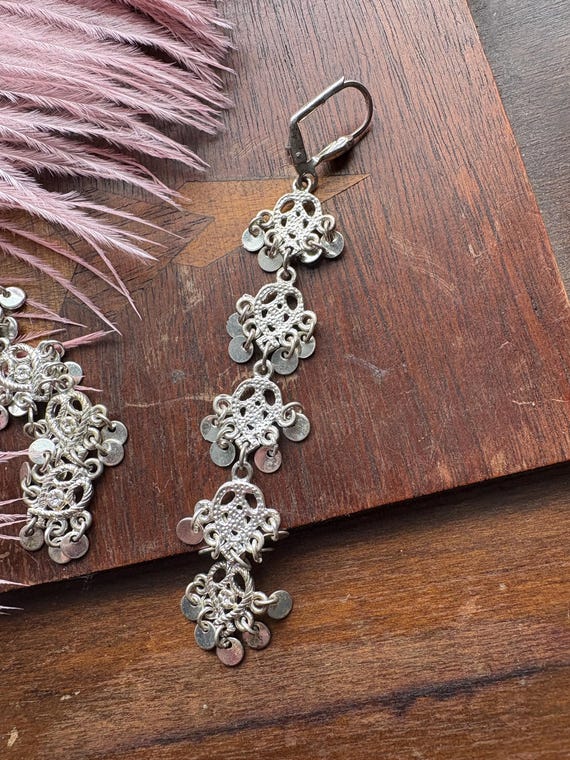 Stunning 2000s dangle earrings - image 5