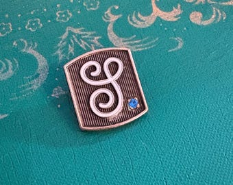 vintage lapel pin 1/10 10k gold with enamel and blue stone
