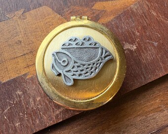 Small Box for Hosts.