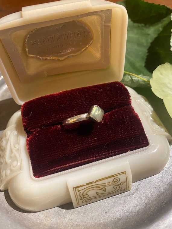 Charming Silver and labradorite Ring - image 2