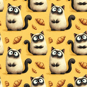 Può includere: Motivo ripetuto con gatti dei cartoni animati con grandi occhi, corpi color crema e segni neri. I croissant marroni sono sparsi tra i gatti su uno sfondo giallo. I gatti hanno code nere e sono in varie pose.