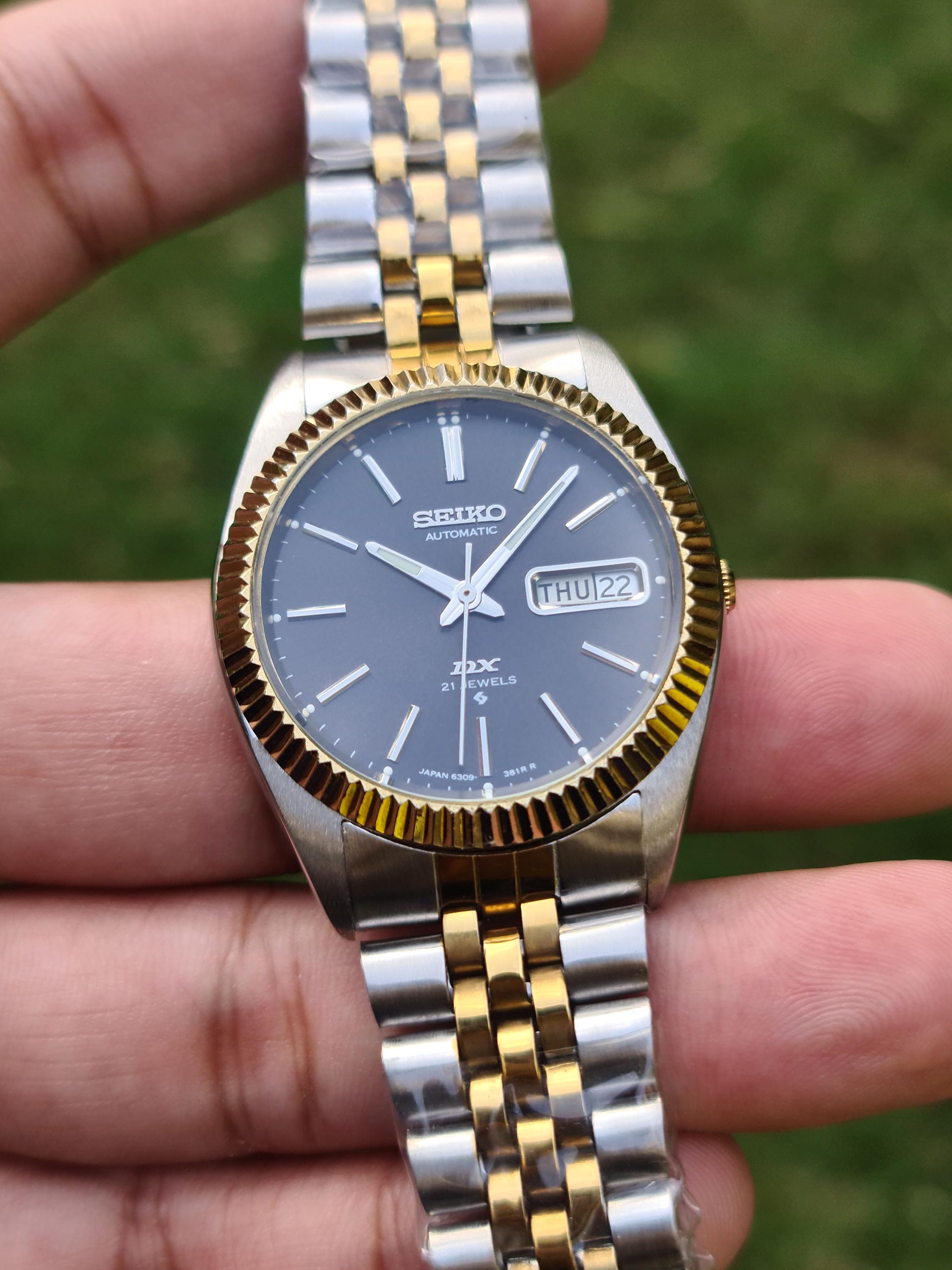 Seiko Quartz Vintage Water Resistant Two Tone Jubilee Band Fluted Bezel Watch Seiko Fluted Bezel - Etsy main image 2