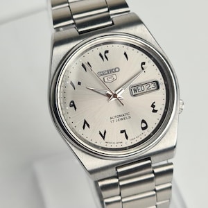 Seiko 5 Automatic Watch Arabic Dial | Vintage Style Men's Wristwatch | Day-Date | Silver Stainless Steel | 17 Jewels Japan Made