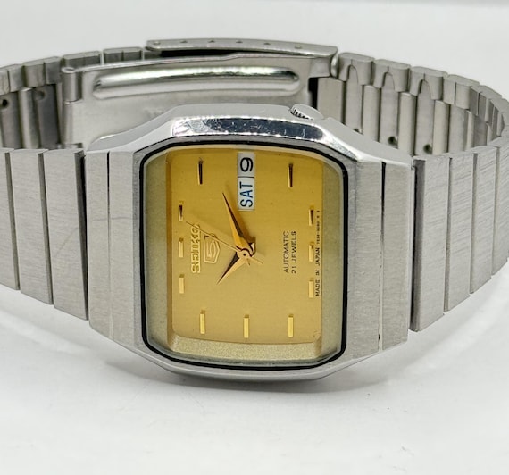 ヴィンテージ セイコー5 自動巻き メンズウォッチ：ゴールド文字盤