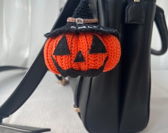 Llavero de calabaza de ganchillo: colgante para bolso de Halloween con forma de Jack-O-Lantern