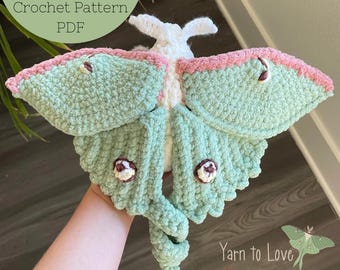 Sage the Luna Moth Crochet Pattern (PDF File - English)