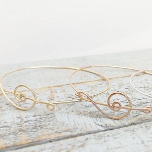Treble Clef Bangle, Music Note Bracelet, Pianist Gift, Musician Gift, Treble Clef Jewelry, Stocking Stuffer, Gifts Under 30
