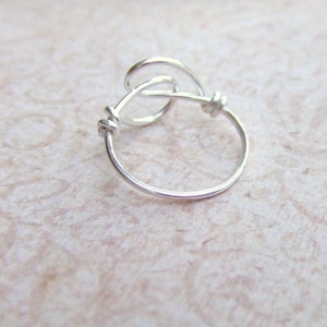 Friendship Ring, Holding Hands Wire Wrap Silver Ring, Simple Ring, Best Friend jewelry image 5