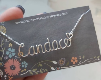 Name Necklace for Girls, Personalized Gift for Daughter Grandaughter