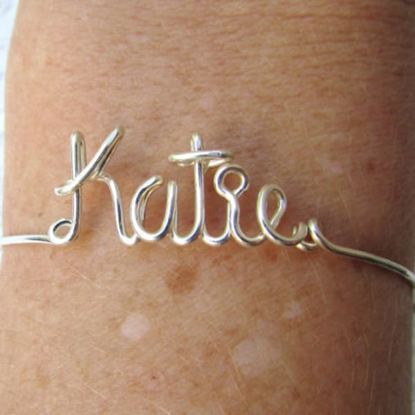 Name Bracelet for Girls, Personalized Jewelry Gifts for Teens, Gift Ideas for Girls, Teen Jewelry Trends