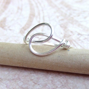 Friendship Ring, Holding Hands Wire Wrap Silver Ring, Simple Ring, Best Friend jewelry image 4