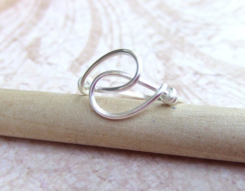 Friendship Ring, Holding Hands Wire Wrap Silver Ring, Simple Ring, Best Friend jewelry image 4