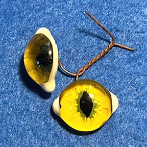 26mm Cat Eyes on wire with white sclera sides. 26mm horizontal/ 20mm vertical